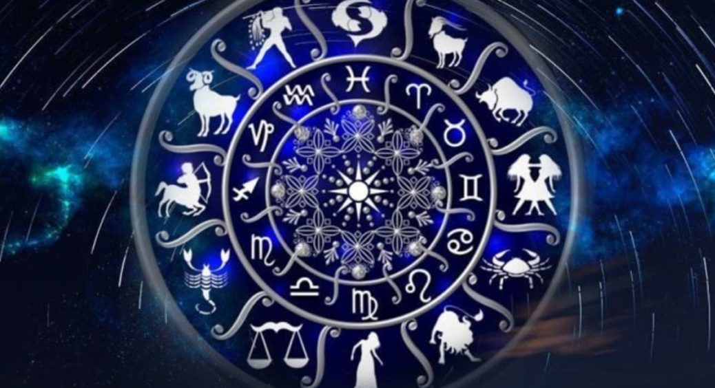 Гороскоп на 15 листопада 2020 року: що чекає Риб, Овнів, Раків та інші знаки Зодіаку 