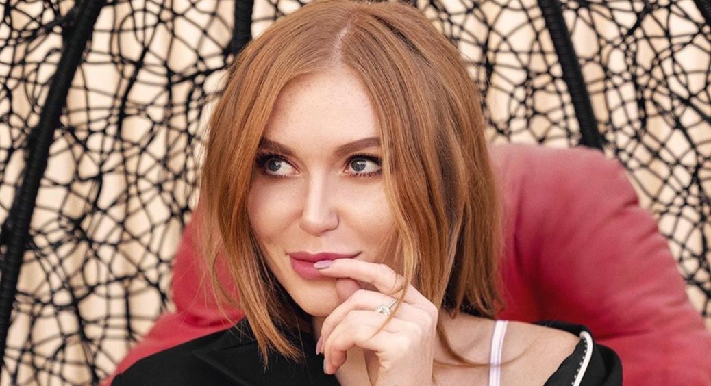 Розлучена Слава Камінська зворушила мережу ніжним фото з дітьми: справжнім емоціям кольори не потрібні 