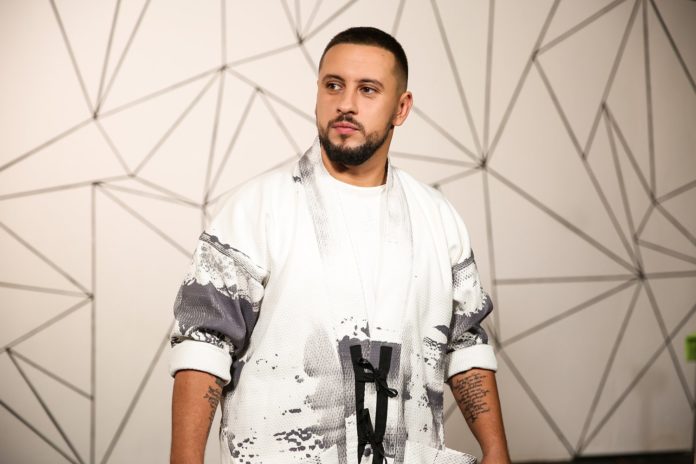 Дмитро Монатік прийняв для себе рішення, що тільки тоді, коли в Україні настане мир, він виступатиме з концертами Дмитро Монатік прийняв для себе рішення, що тільки тоді, коли в Україні настане мир, він виступатиме з концертами