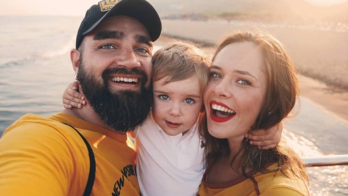 Юлія Саніна з сім'єю