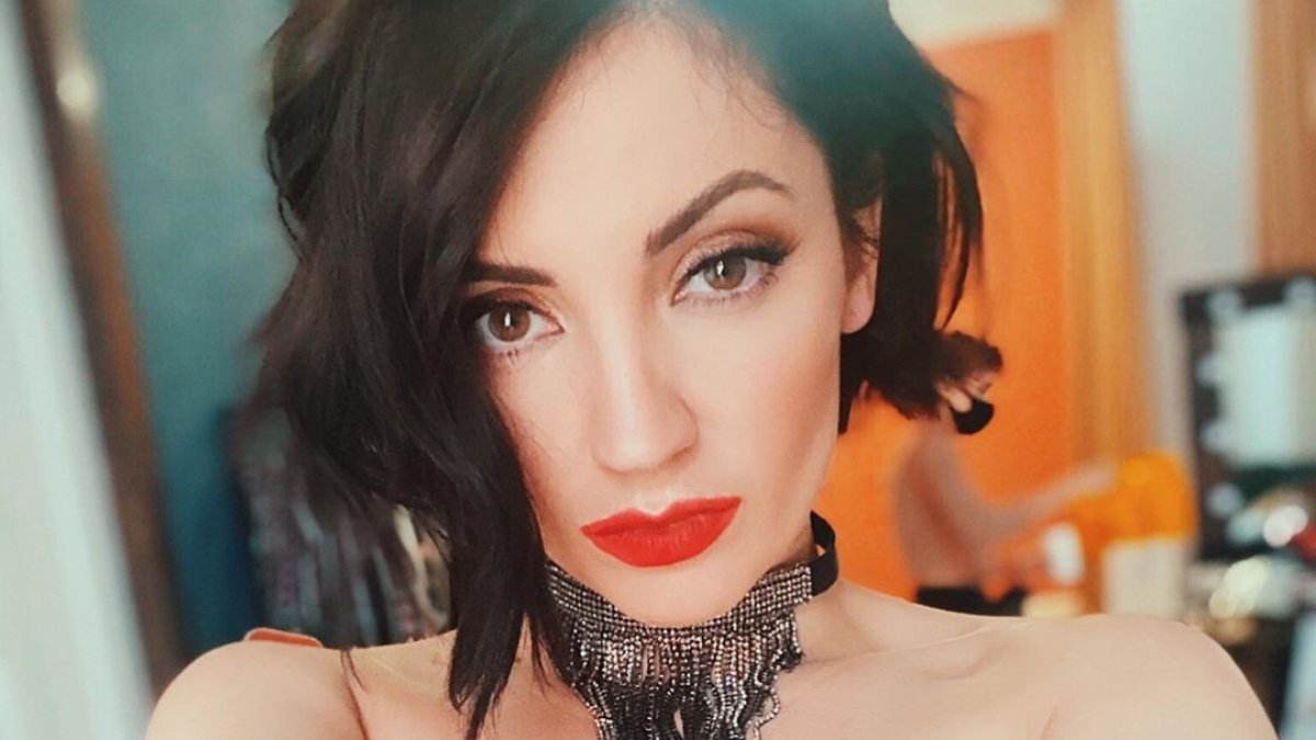 Оля Цибульська зізналася, чому відстригла волосся 