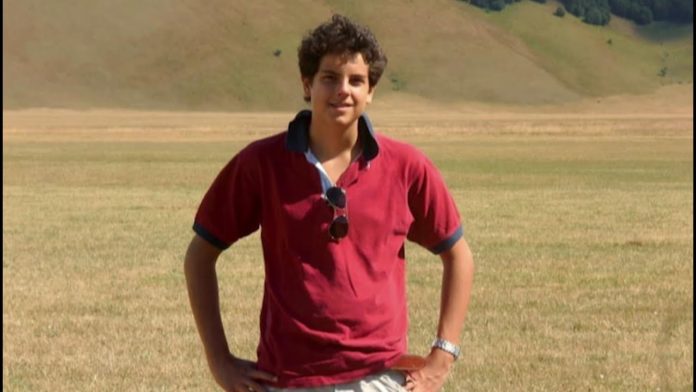 Карло Акутіс