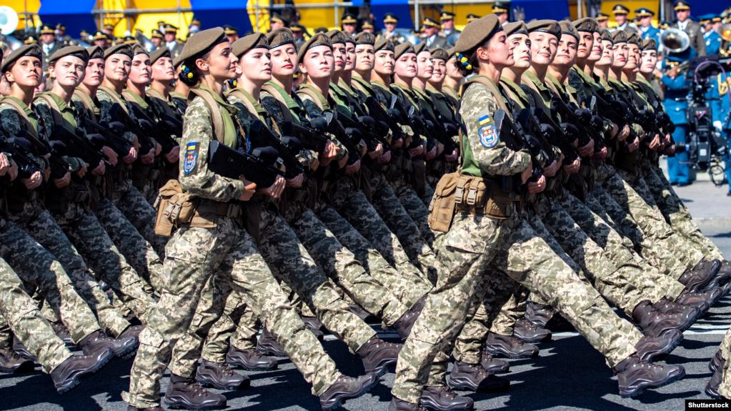 Українські жінки в українській армії