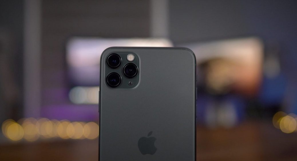 Крутезний iPhone 12 Apple прокачає 4 гігабіти за одну секунду 
