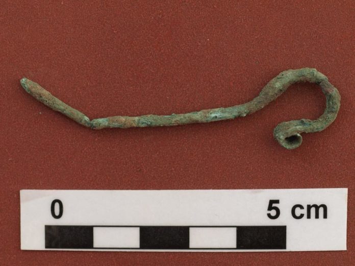 Бронзова брошка, датована V – IV cт. до н.е.