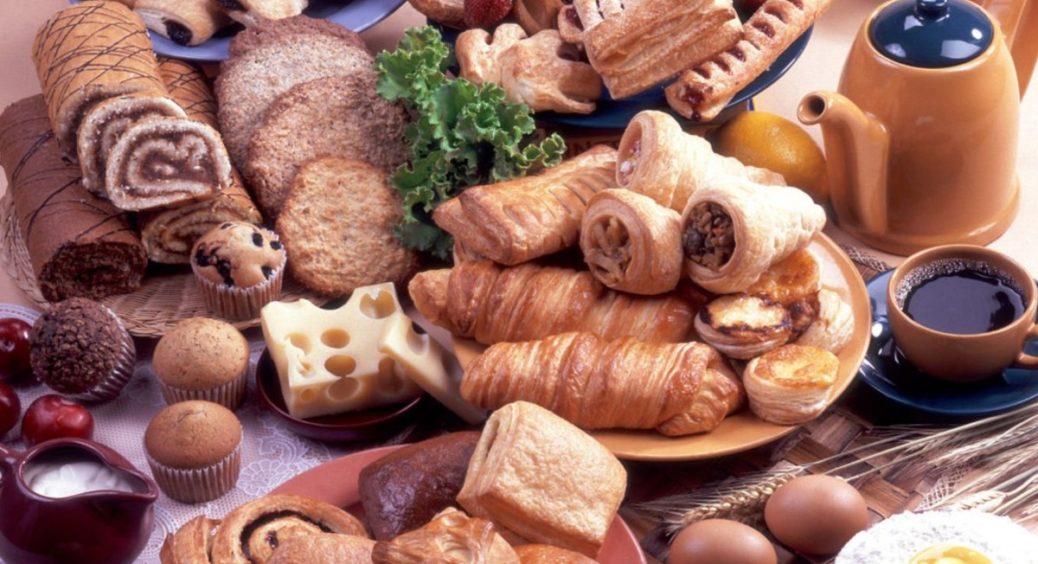 Які продукти викликають майже наркотичну залежність: їх всього 5 і вони присутні у вашому раціоні 