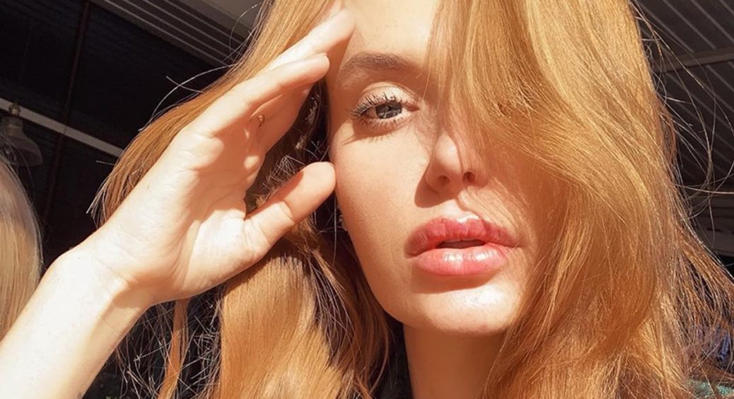 Розлучена Слава Камінська покинула дітей на колишнього чоловіка і гайнула за океан 