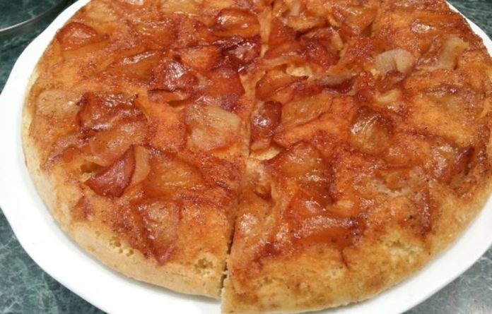 Рецепт пирога з яблуками на сковороді Рецепт пирога з яблуками на сковороді