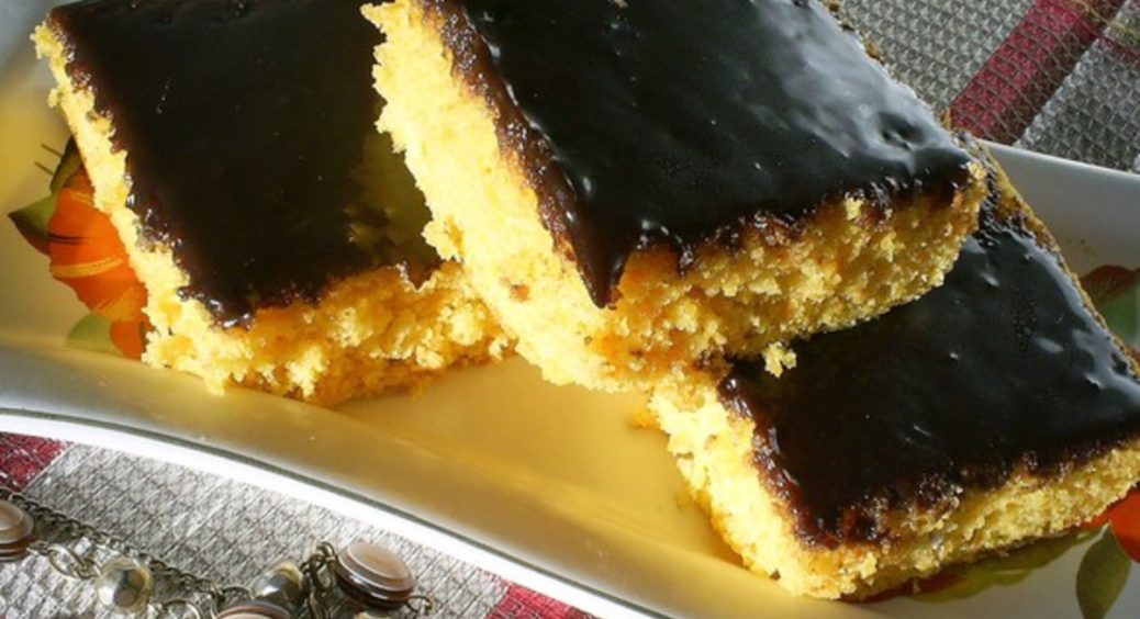 Як приготувати пиріг без молока і яєць — смачний і простий рецепт 