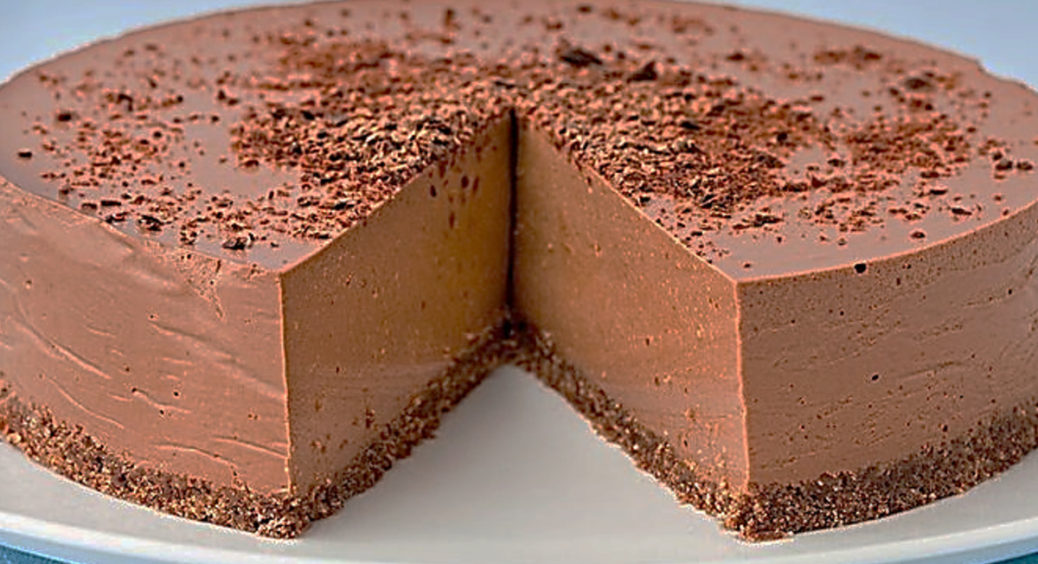 Рецепт шоколадного торту-суфле без випічки — швидко і неймовірно смачно 