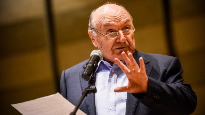 Михайло Жванецький