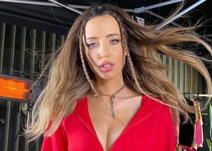 Надя Дорофеєва Надя Дорофеєва