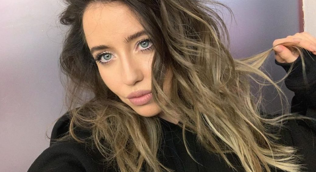 Вагітну Надю Дорофєєву показали у чарівному віночку: спливла правда про раптове розлучення з Вовою Дантесом? 