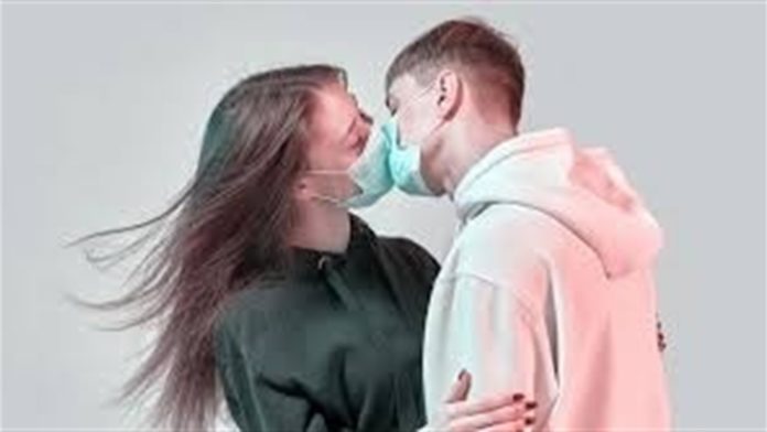 Маски коханню не на заваді