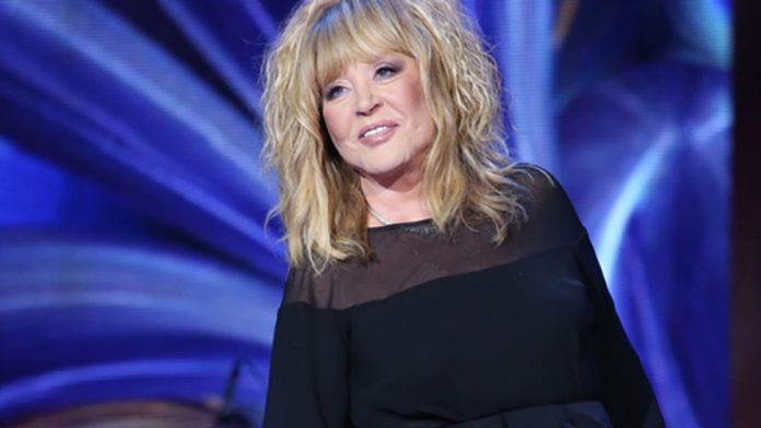 Алла Пугачова засвітилася одна у Юрмалі