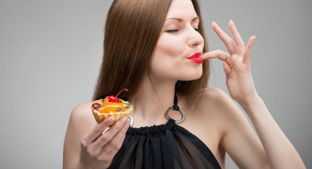 Як побороти тягу до солодощів: ефективні рецепти стрункості 