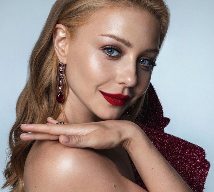 Тіна Кароль 