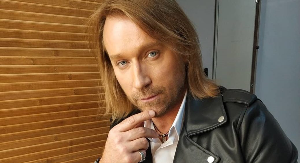 Рідкісні фотографії Олега Винника, які прихильники раніше не бачили: таким головного вовка країни знає тільки Таюне 