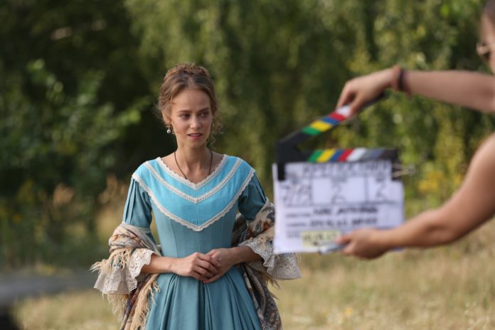 В акторському складі - заміна