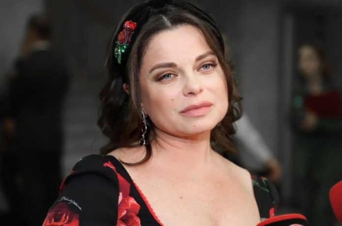 Наташа перезавантажується в Африці Наташа перезавантажується в Африці