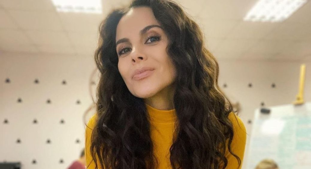 Настя Каменських запросила усіх бажаючих до себе в гримерку: Потап такого не очікував 