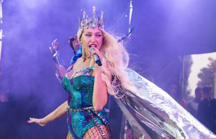 Оля Полякова дуже епатажна особа