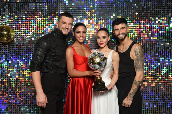 Танці з зірками