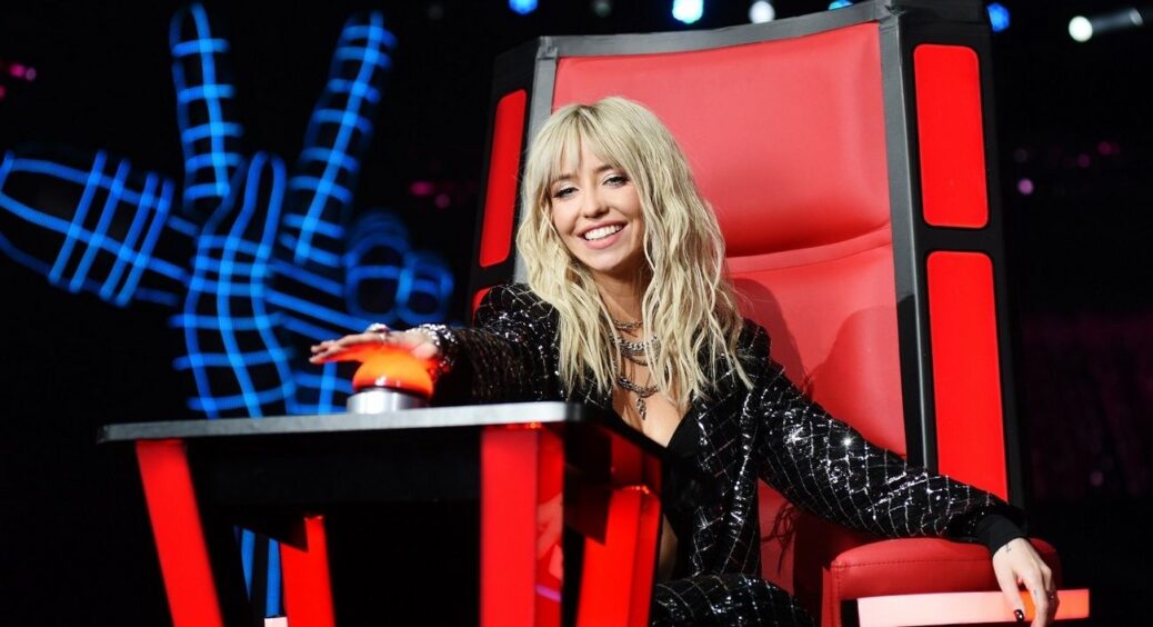 Надя Дорофєєва показала розкішну обручку з камінням: що відомо про таємне весілля з Мішею Кацуріним (ФОТО) 