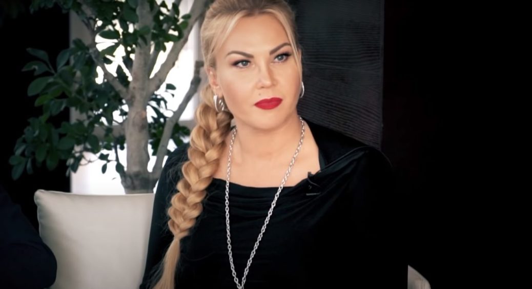 “Я відчуваю один лиш біль”: Камалія розповіла про горе, яке сталося в її родині та публічно оплакує покійного 