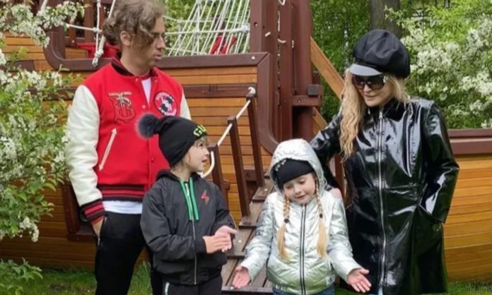 Максим Галкін і Алла Пугачова з дітьми