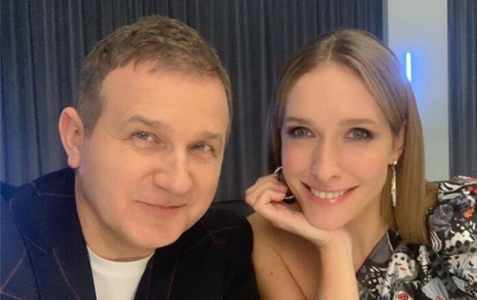 Юрій Горбунов вперше показав обличчя новонародженого сина від Каті Осадчої Юрій Горбунов вперше показав обличчя новонародженого сина від Каті Осадчої