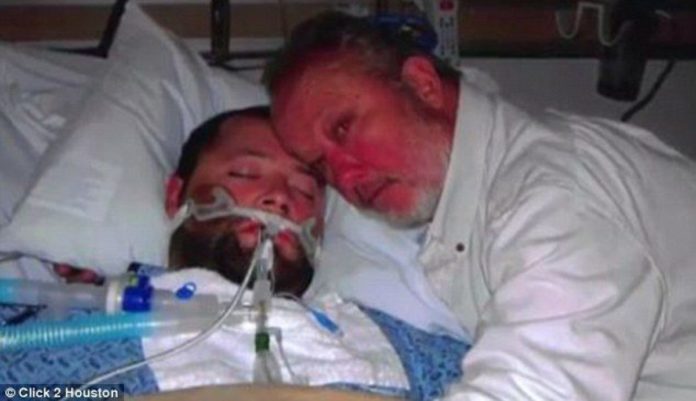 Джордж Пікерінг з сином