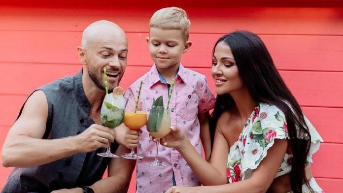 Влад Яма з родиною