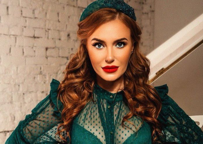 Слава Камінська написала в соцмережах: "Я дуже хочу додому і вірю в нашу перемогу"