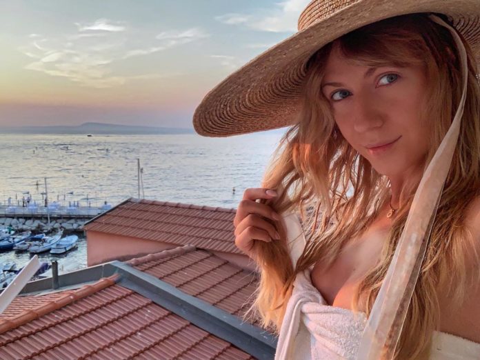 Леся Нікітюк