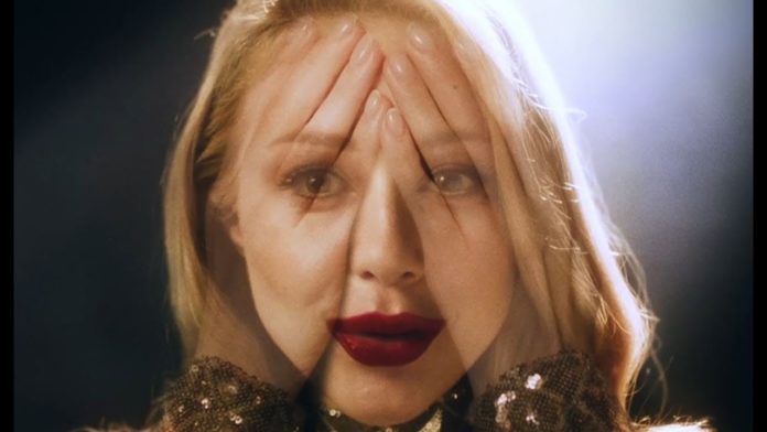 За гроші кохання не купиш, а успішна кар'єра не гарантує щастя