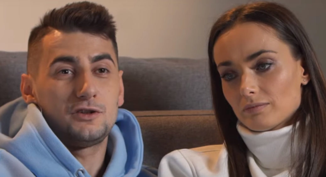 Олександр Еллерт показав квиток та ошелешив новиною про те, що пройшов відбір на колонізацію Марсу. Деталі 