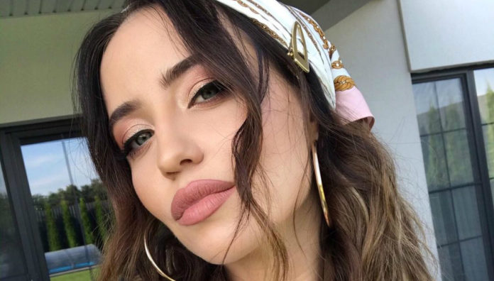 Надя Дорофеєва