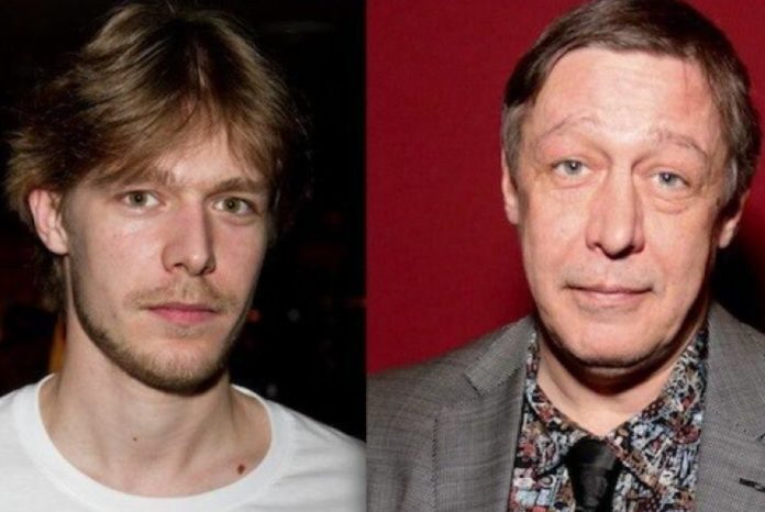 Михайло Єфремов та його син Микита