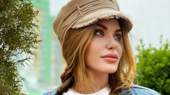 37-річна Слава Камінська показала елітне життя закордоном