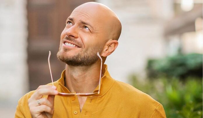 Влад Яма відсвяткував народження сина та вразив свіжими фото спадкоємця Влад Яма відсвяткував народження сина та вразив свіжими фото спадкоємця