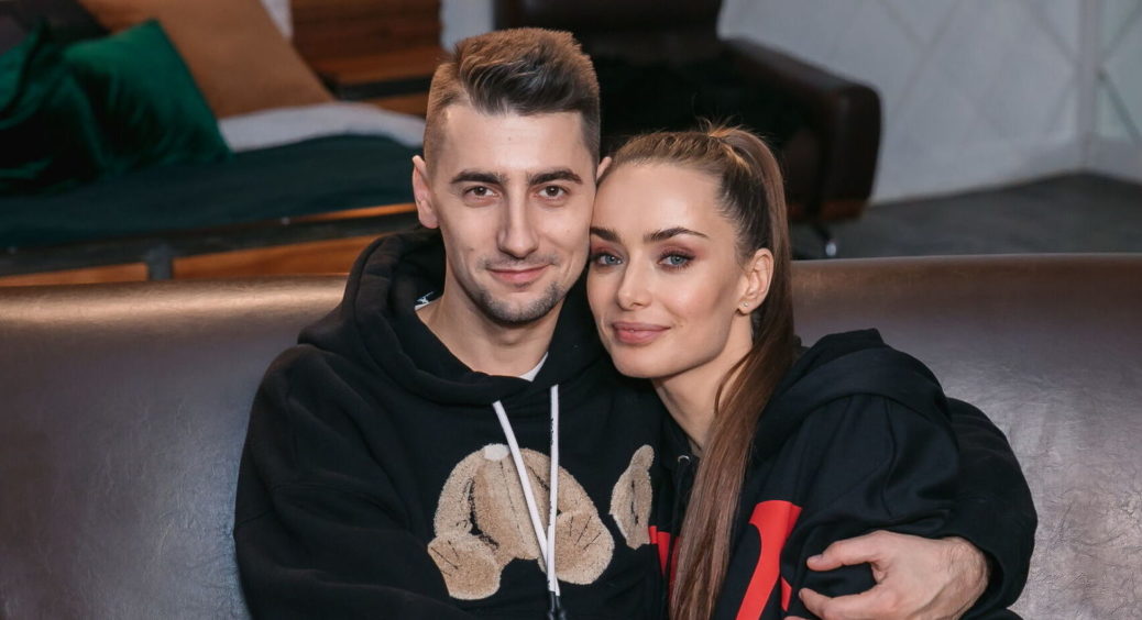 Ксенія Мішина відмінно сдружилася з донькою Олександра Еллета: фіналіст “Холостячки” буде щасливим 