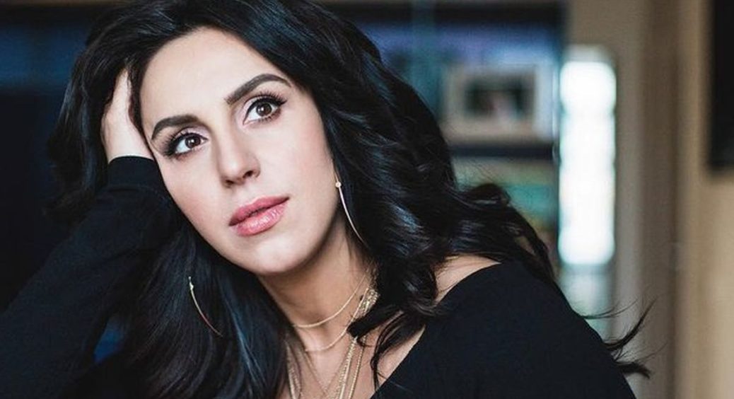 Як співачка Джамала живе у Стамбулі та бореться з російськими загарбниками: “Зараз я не співачка, я спікер” 