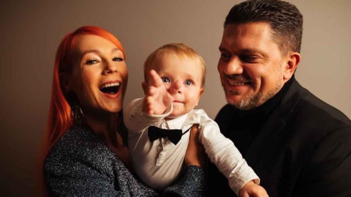 Зіркові матусі, які залишаються в Україні