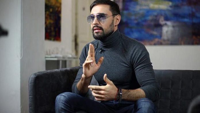 Віталій Козловський не витримав і послав на три літери своїх слухачів Віталій Козловський не витримав і послав на три літери своїх слухачів