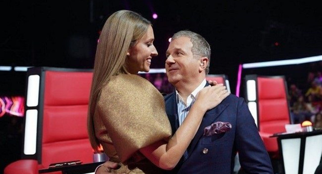 “Вагітна” Катя Осадча змусила фанатів похвилюватися: вискочила на мороз без шкарпеток, а Горбунов і не проти 