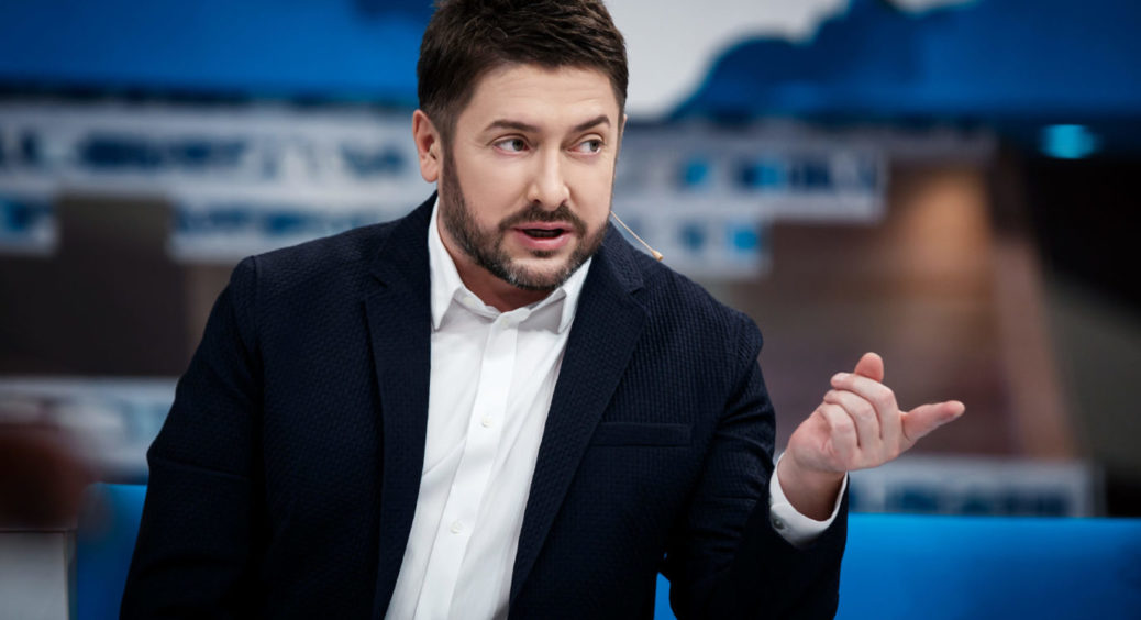 Ведучий “Говорить Україна” Олексій Суханов розповів про статки, нерухомість в Юрмалі та приватний літак 