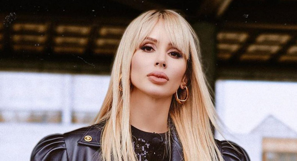 Лобода повернулася в Україну: пожертвувала кілька мільйонів гривень Ірпеню та поставила Кароль на місце 