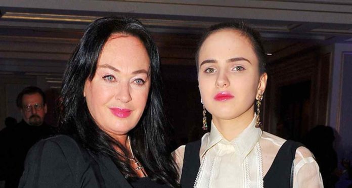 Лариса Гузеєва з донькою