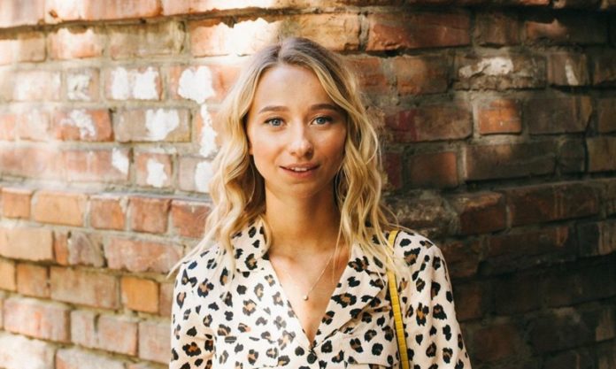 Катя Репяхова